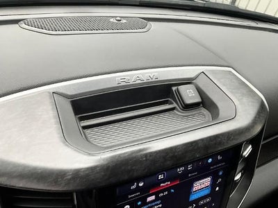 2023 RAM 2500 Big Horn 4x4 Crew Cab 6'4" Box
