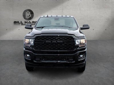 2022 RAM 2500 Big Horn 4x4 Crew Cab 6'4" Box