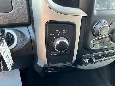 2017 RAM 2500 SLT 4x4 Crew Cab 6'4" Box