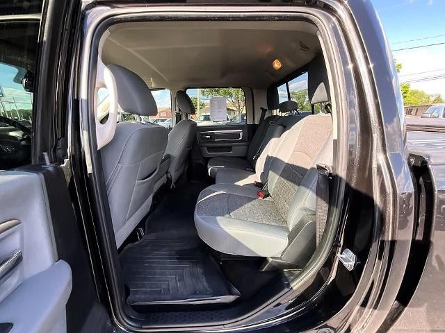 2017 RAM 2500 SLT 4x4 Crew Cab 6'4" Box