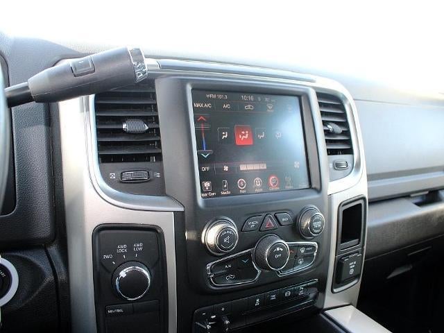 2016 RAM 2500 4WD Crew Cab 6.4 Ft Box Big Horn