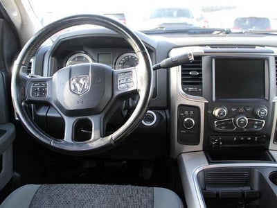 2016 RAM 2500 4WD Crew Cab 6.4 Ft Box Big Horn