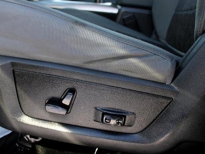 2016 RAM 2500 4WD Crew Cab 6.4 Ft Box Big Horn