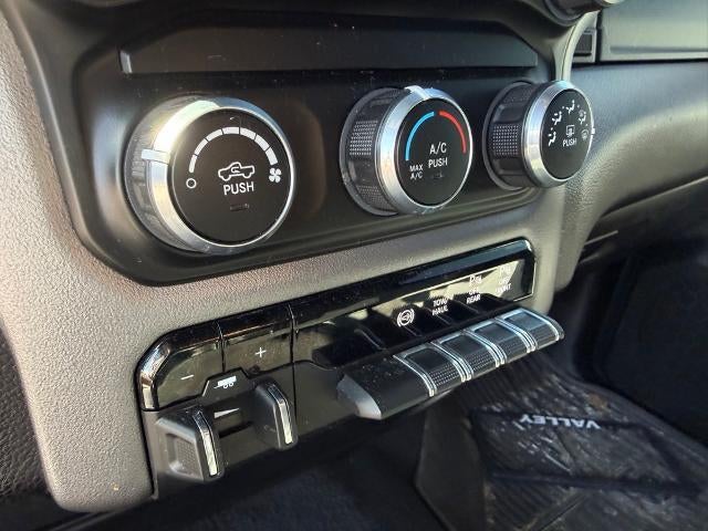 2023 RAM 2500 Big Horn 4x4 Crew Cab 6'4" Box