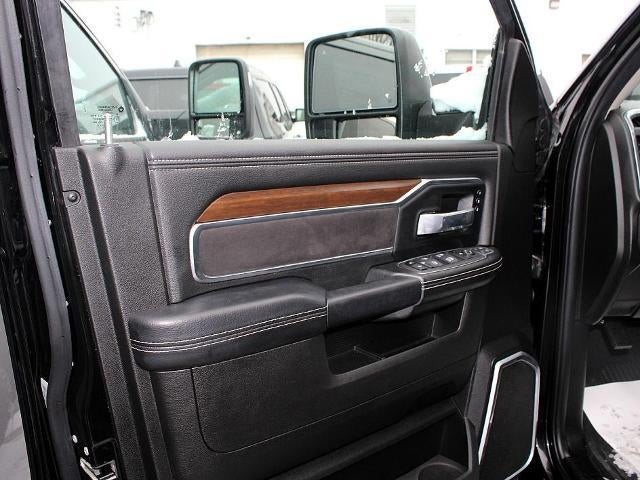 2023 RAM 2500 Laramie 4x4 Crew Cab 6'4" Box