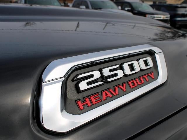 2022 RAM 2500 Tradesman 4x4 Crew Cab 8' Box