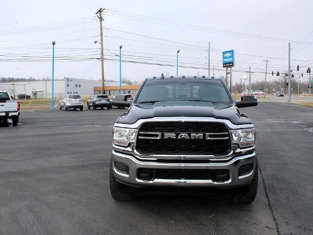 2022 RAM 2500 Tradesman 4x4 Crew Cab 8' Box