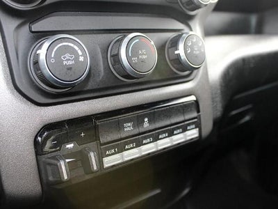 2022 RAM 2500 Tradesman 4x4 Crew Cab 8' Box