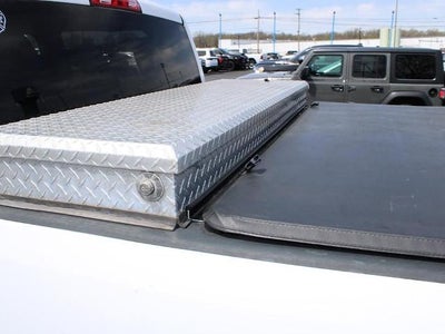 2015 RAM 2500 4WD Crew Cab 8 Ft Box Tradesman