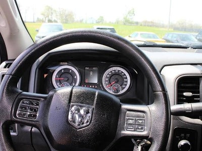 2015 RAM 2500 4WD Crew Cab 8 Ft Box Tradesman