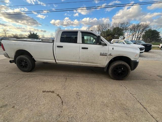 2015 RAM 2500 4WD Crew Cab 8 Ft Box Tradesman
