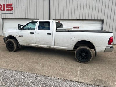 2015 RAM 2500 4WD Crew Cab 8 Ft Box Tradesman