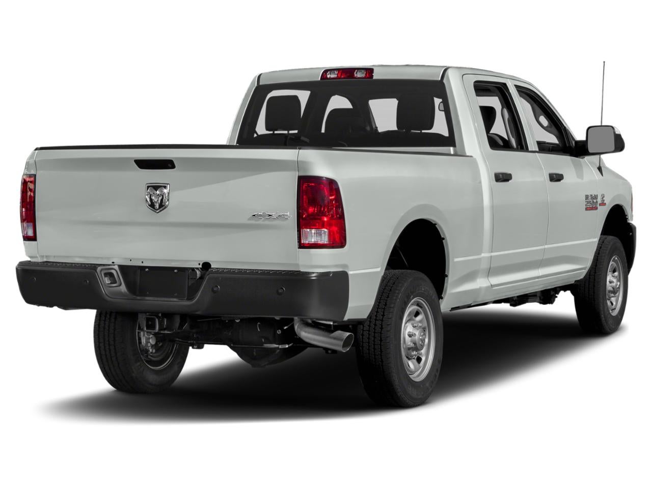 2015 RAM 2500 4WD Crew Cab 8 Ft Box Tradesman