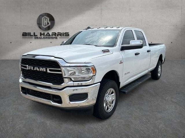 2022 RAM 2500 Tradesman 4x4 Crew Cab 8' Box