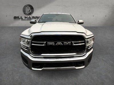 2022 RAM 2500 Tradesman 4x4 Crew Cab 8' Box