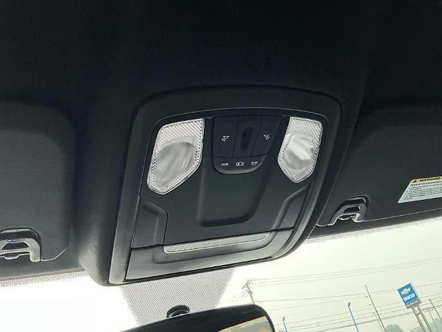 2022 RAM 2500 Tradesman 4x4 Crew Cab 8' Box