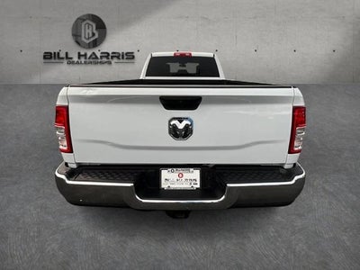 2022 RAM 2500 Tradesman 4x4 Crew Cab 8' Box