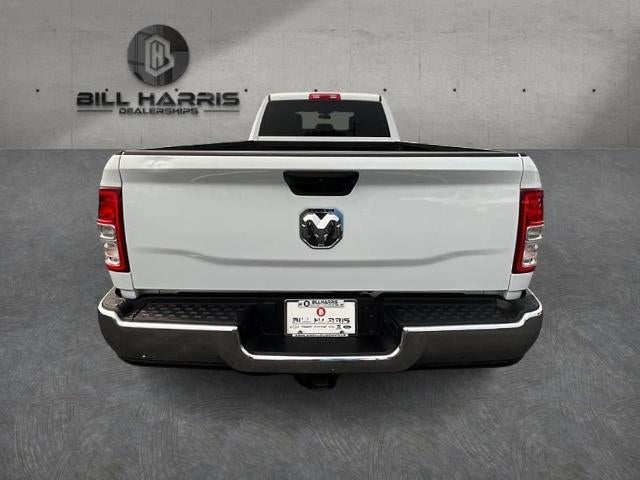 2022 RAM 2500 Tradesman 4x4 Crew Cab 8' Box