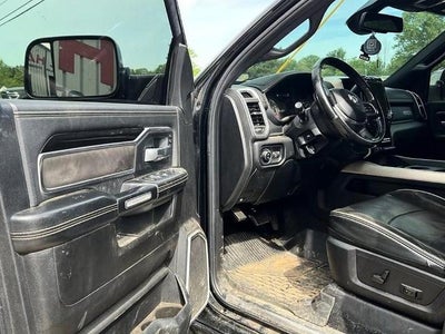 2019 RAM 2500 Laramie 4x4 Crew Cab 8' Box