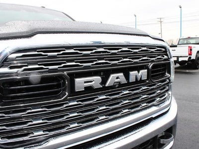 2019 RAM 2500 Limited 4x4 Crew Cab 6'4" Box