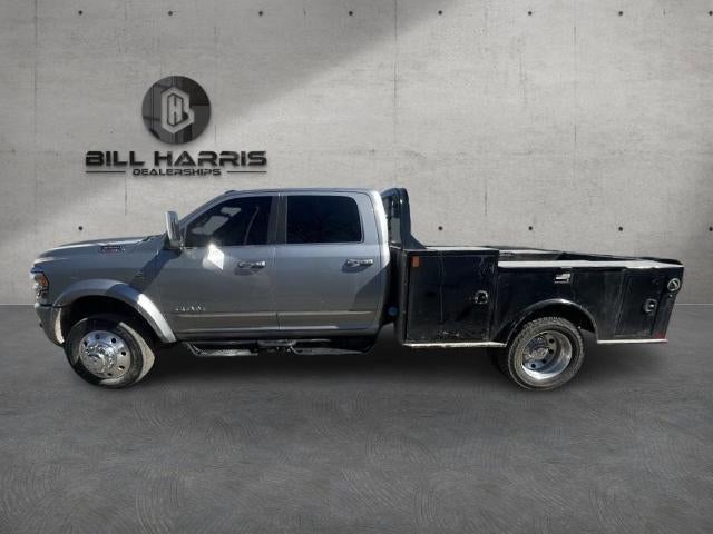 2022 RAM 4500 Chassis Cab Limited 4x4 Crew Cab 60" CA 173.4" WB