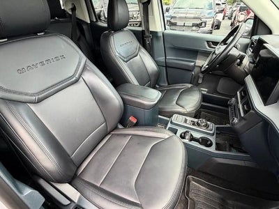 2025 Ford Maverick LARIAT AWD SuperCrew