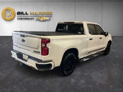 2022 Chevrolet Silverado 1500 Crew Cab Standard Box 4-Wheel Drive High Country