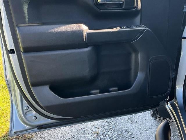 2025 Chevrolet Silverado 1500 Crew Cab Short Box 4-Wheel Drive Custom Trail Boss