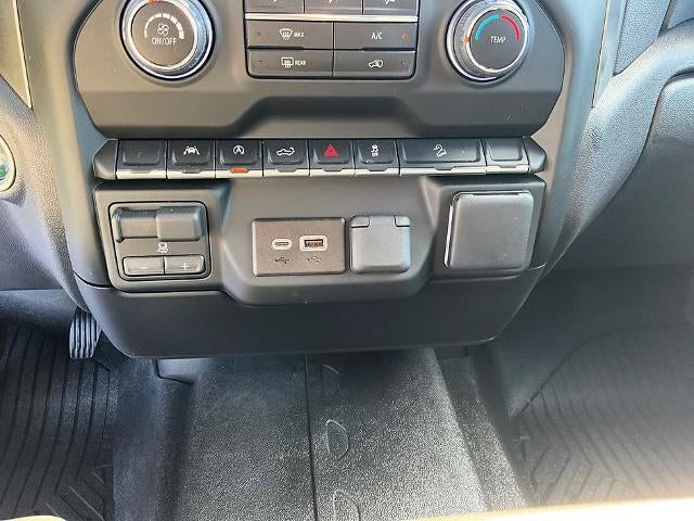 2025 Chevrolet Silverado 1500 Crew Cab Short Box 4-Wheel Drive Custom Trail Boss