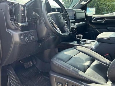 2025 Chevrolet Silverado 1500 Crew Cab Short Box 4-Wheel Drive LT Trail Boss