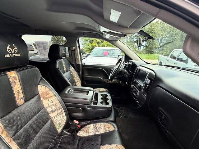 2017 Chevrolet Silverado 1500 Crew Cab Standard Box 4-Wheel Drive LT Z71