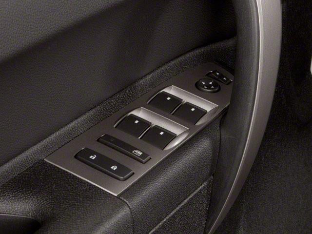 2011 GMC Sierra 1500 Crew Cab Short Box 4-Wheel Drive SLE