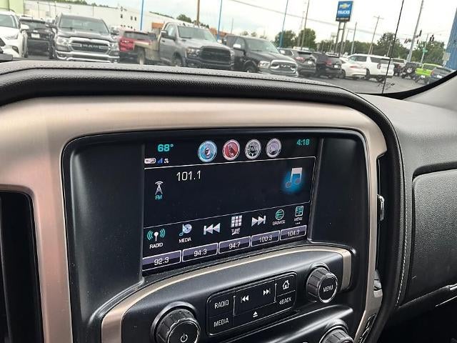 2017 GMC Sierra 1500 Crew Cab Short Box 4-Wheel Drive Denali