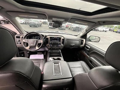 2017 GMC Sierra 1500 Crew Cab Short Box 4-Wheel Drive Denali