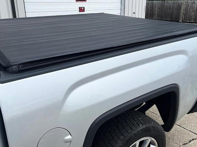 2017 GMC Sierra 1500 Crew Cab Short Box 4-Wheel Drive Denali