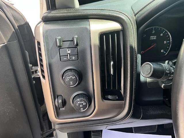 2017 GMC Sierra 1500 Crew Cab Short Box 4-Wheel Drive Denali