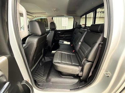 2017 GMC Sierra 1500 Crew Cab Short Box 4-Wheel Drive Denali