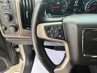 2017 GMC Sierra 1500 Crew Cab Short Box 4-Wheel Drive Denali