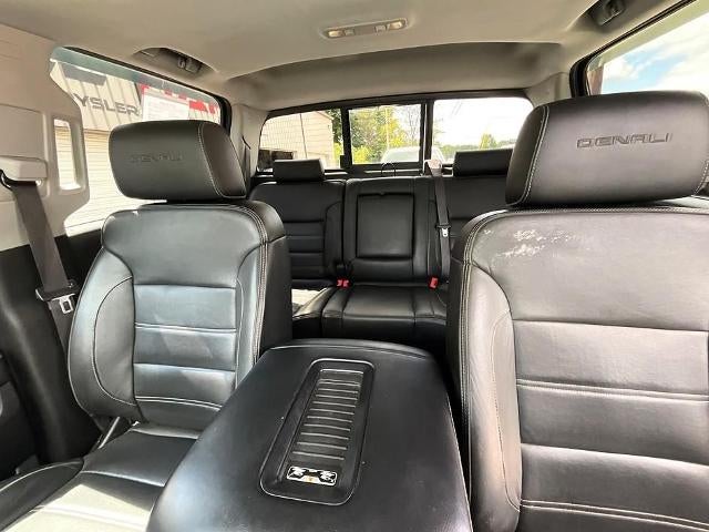 2017 GMC Sierra 1500 Crew Cab Short Box 4-Wheel Drive Denali