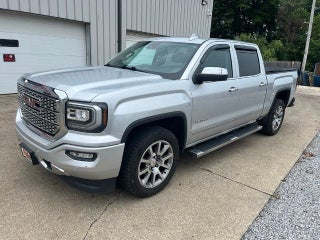 2017 GMC Sierra 1500 Crew Cab Short Box 4-Wheel Drive Denali