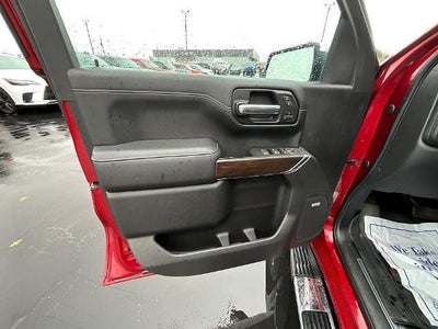 2019 GMC Sierra 1500 Crew Cab Standard Box 4-Wheel Drive SLT