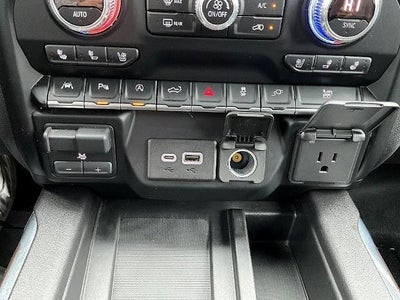 2019 GMC Sierra 1500 Crew Cab Standard Box 4-Wheel Drive SLT