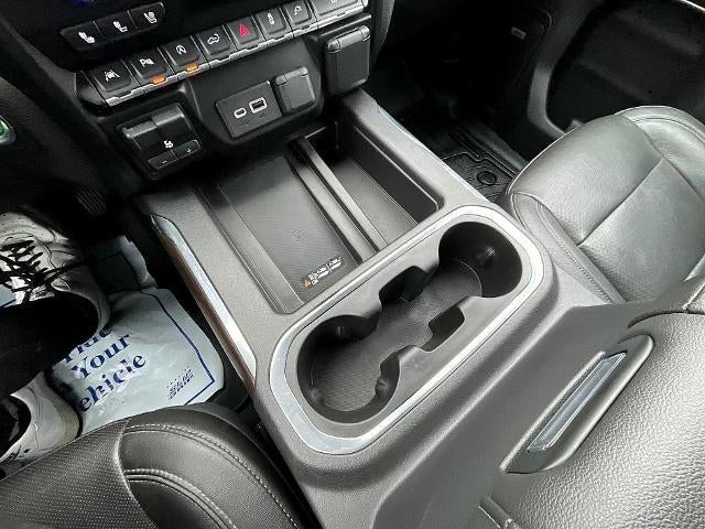 2019 GMC Sierra 1500 Crew Cab Standard Box 4-Wheel Drive SLT