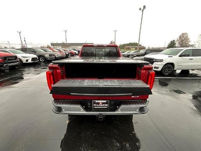 2019 GMC Sierra 1500 Crew Cab Standard Box 4-Wheel Drive SLT
