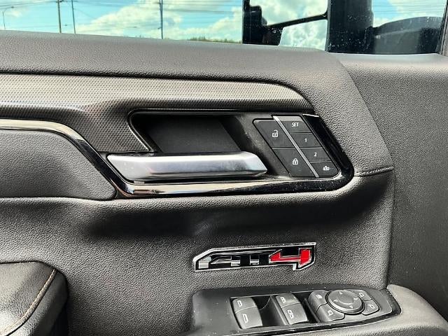 2022 GMC Sierra 1500 Crew Cab Standard Box 4-Wheel Drive AT4