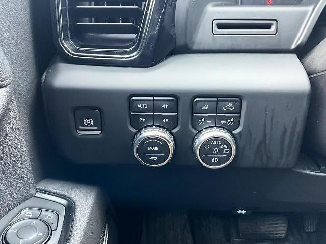 2022 GMC Sierra 1500 Crew Cab Standard Box 4-Wheel Drive AT4
