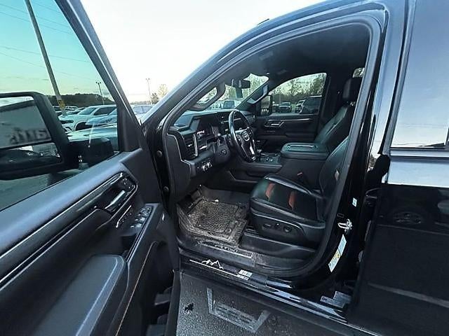 2022 GMC Sierra 1500 Crew Cab Standard Box 4-Wheel Drive AT4