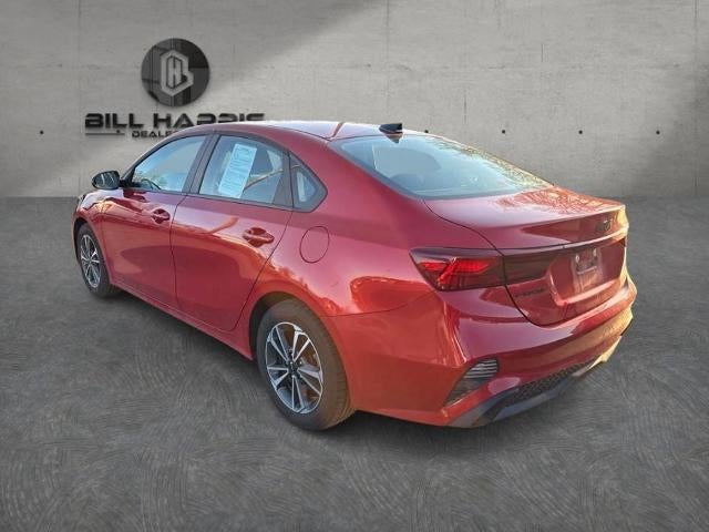 2024 Kia Forte LXS IVT