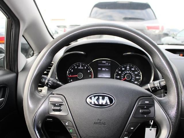 2017 Kia Forte LX Manual