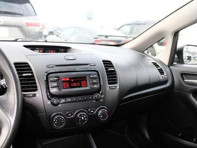 2017 Kia Forte LX Manual